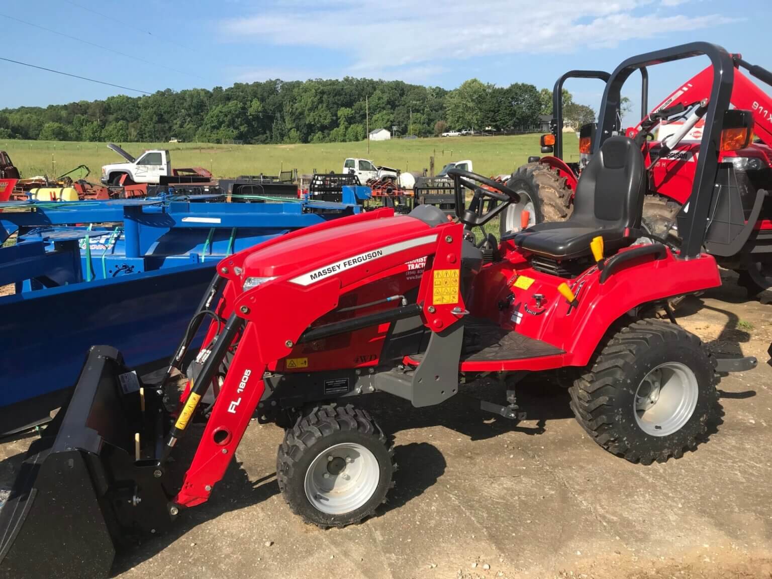 Massey Ferguson GC1723E - Bannister Tractor